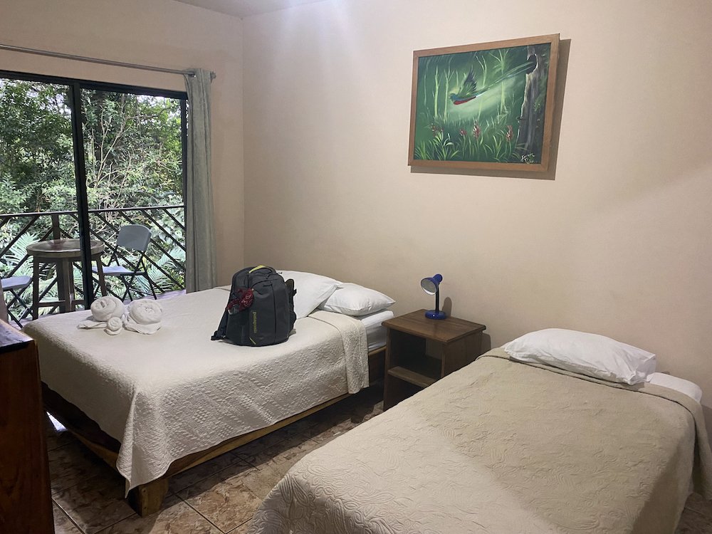  A double twin bedroom at La Casa de la Montaña. 