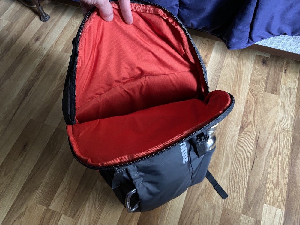 Thule Enroute 20L EDC Backpack | Onebag Review — Seth Barham