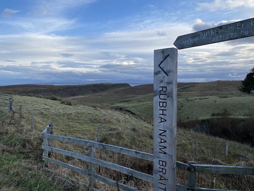  This Gaelic sign marks the start of the trail to  Rubha nam Bràithrean  or Brother’s Point. 