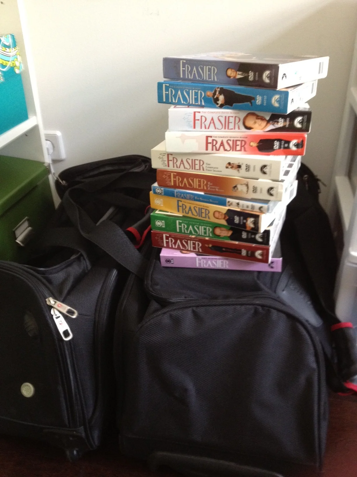 Guess the City - Giveaway of Free Ebook by Savannah Page