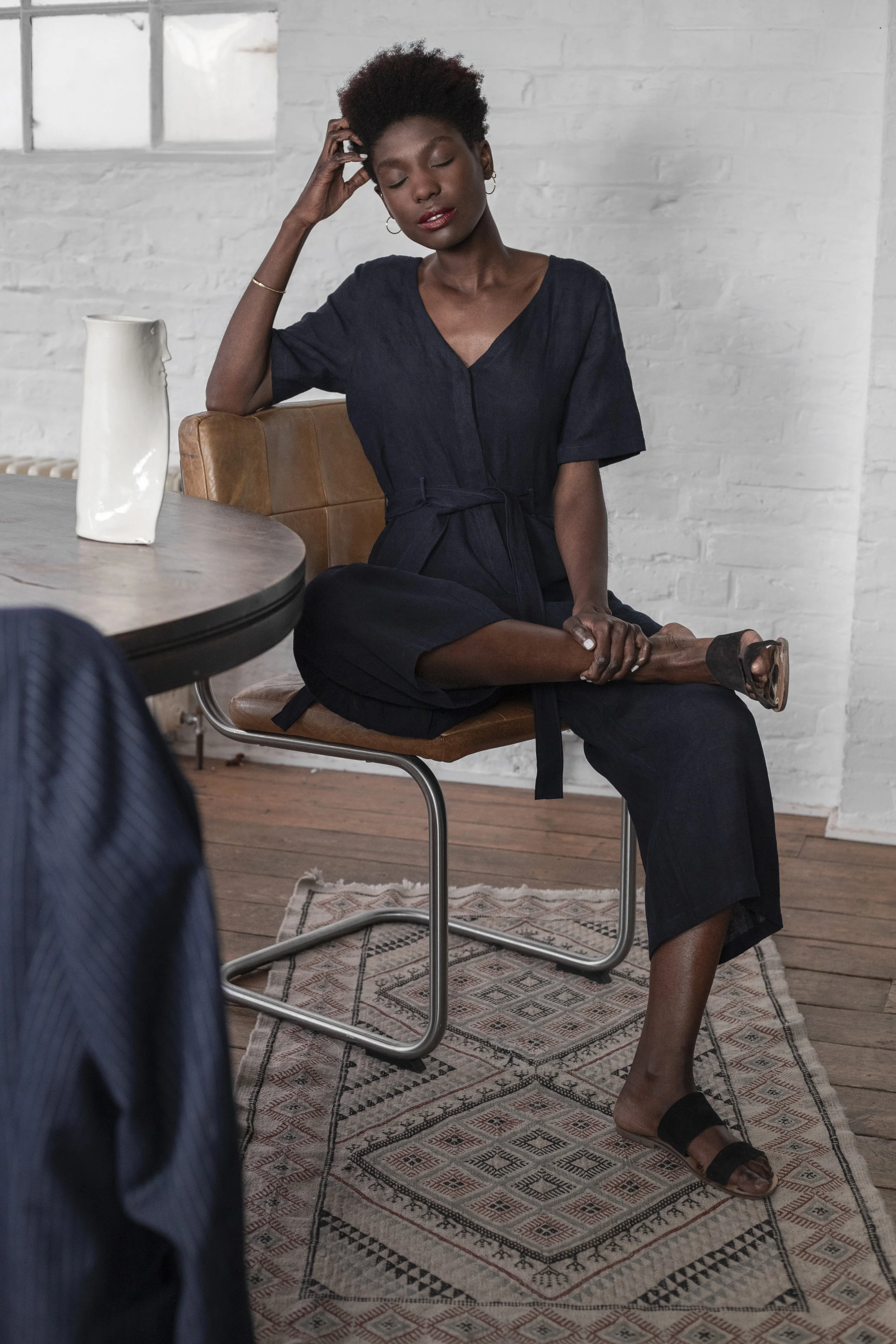 #043 Linen jumpsuit - navy - 1