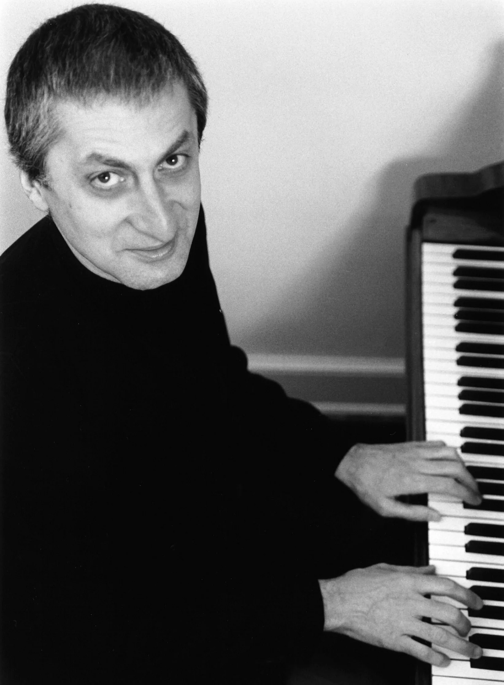 Armen Donelian (piano)