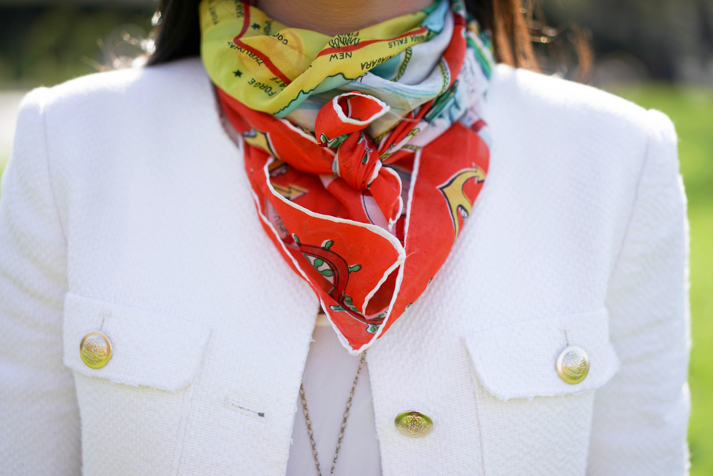5 Ways to Tie a Silk Scarf - Lolli and Me