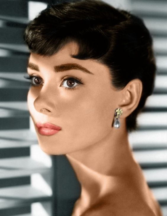 Audrey Hepburn makeup.jpg