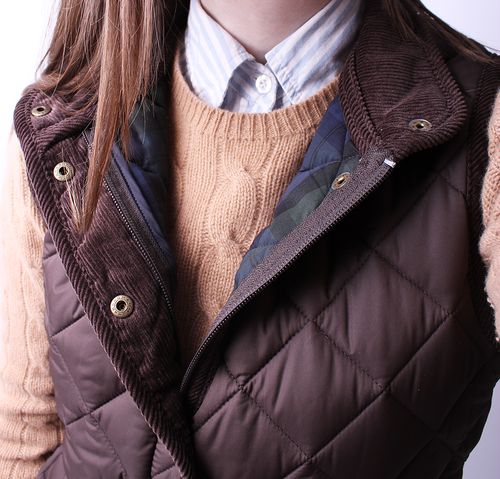 how-to-layer-quilted-vest.jpg