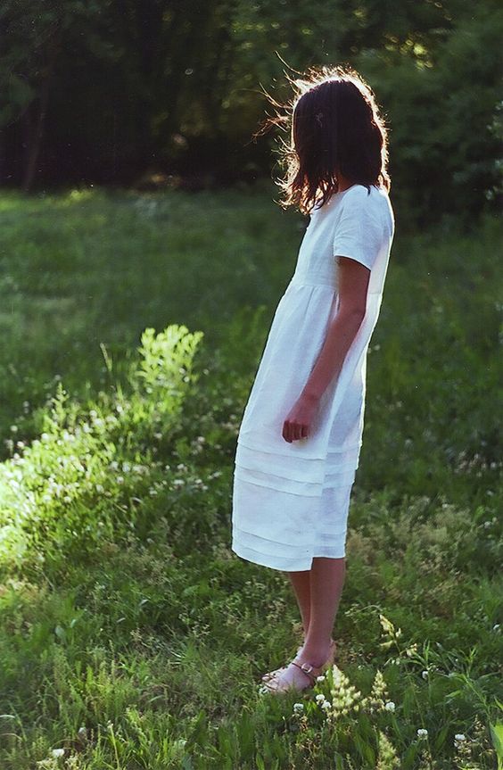 white_sundress.jpg