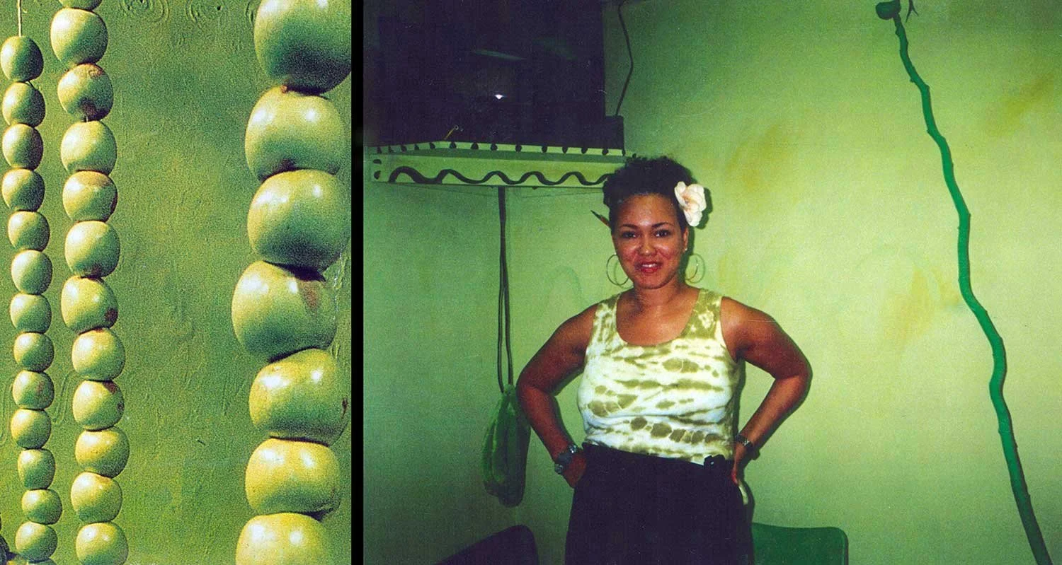 Green nature office installation 