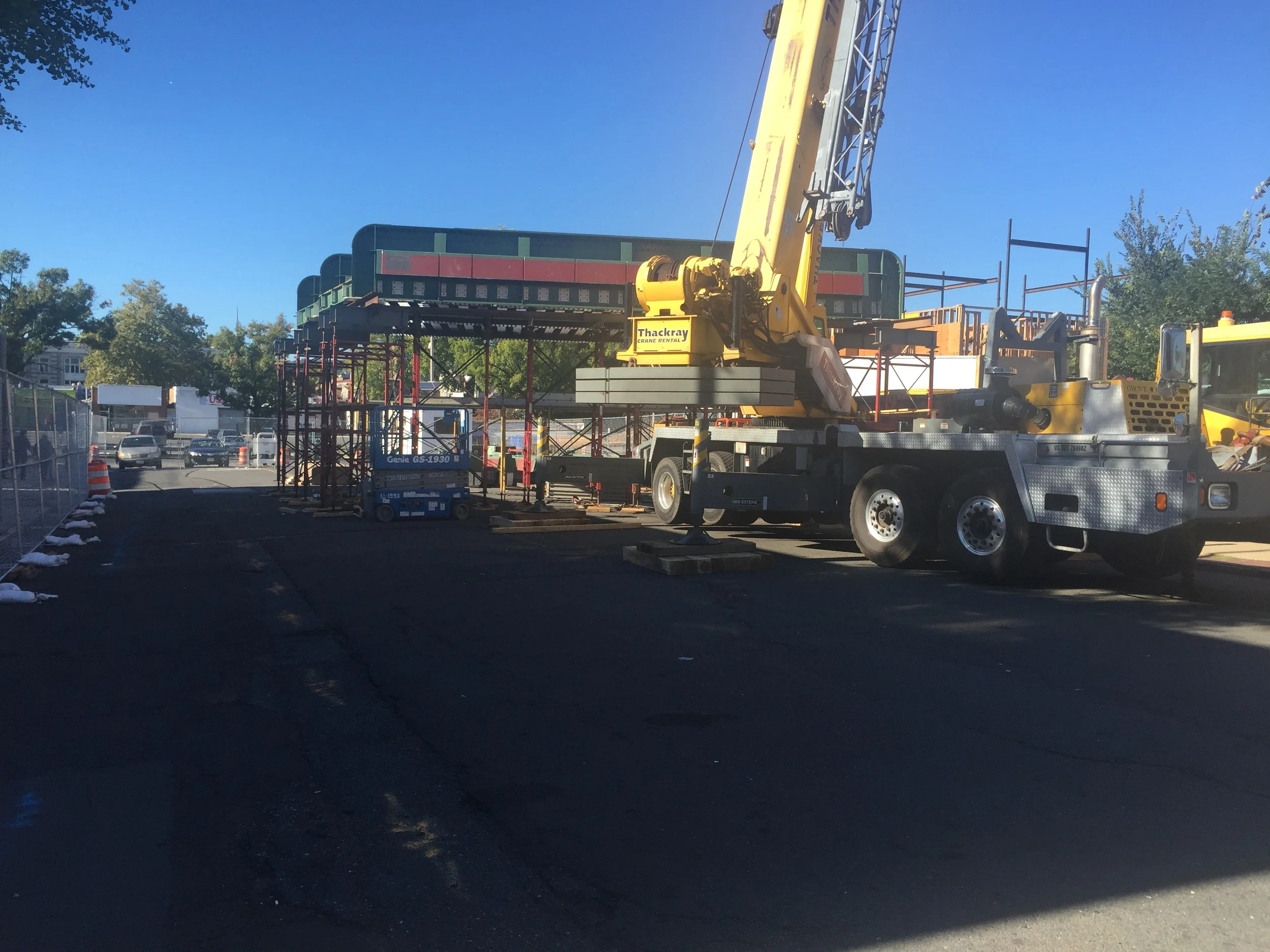 NJ Transit constructing new train trestles for Park Avenue and Watchung Avenue - October 2015