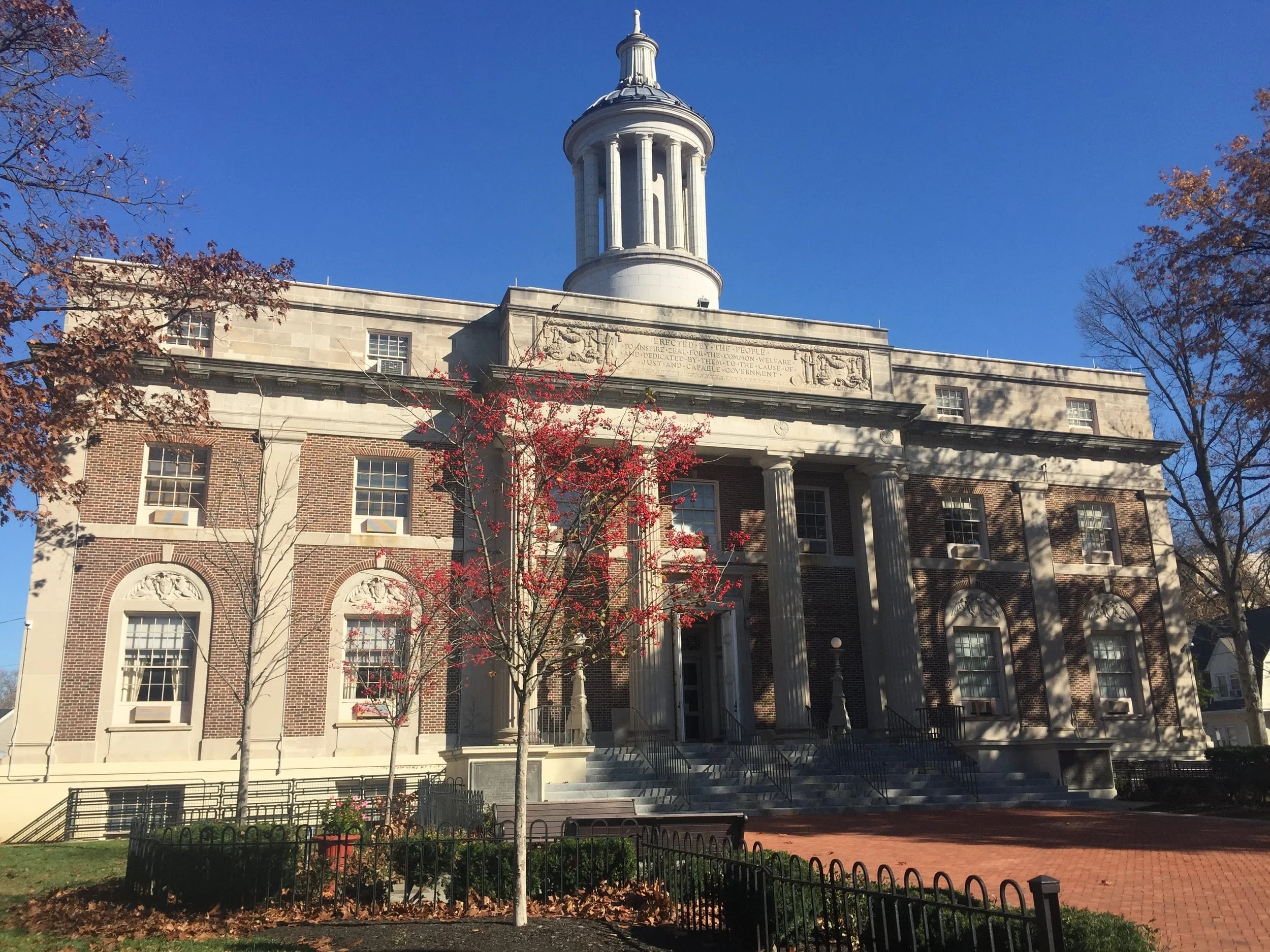 City Hall | Built 1917-1918 | 515 Watchung Avenue | Georgian Revival