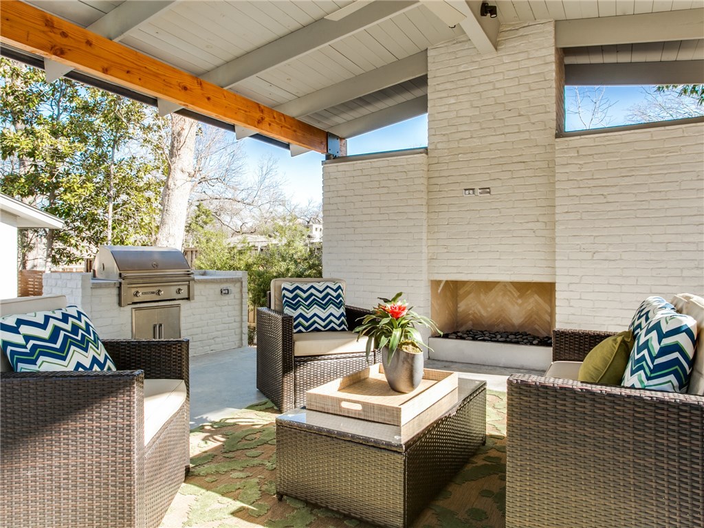 Outdoor After