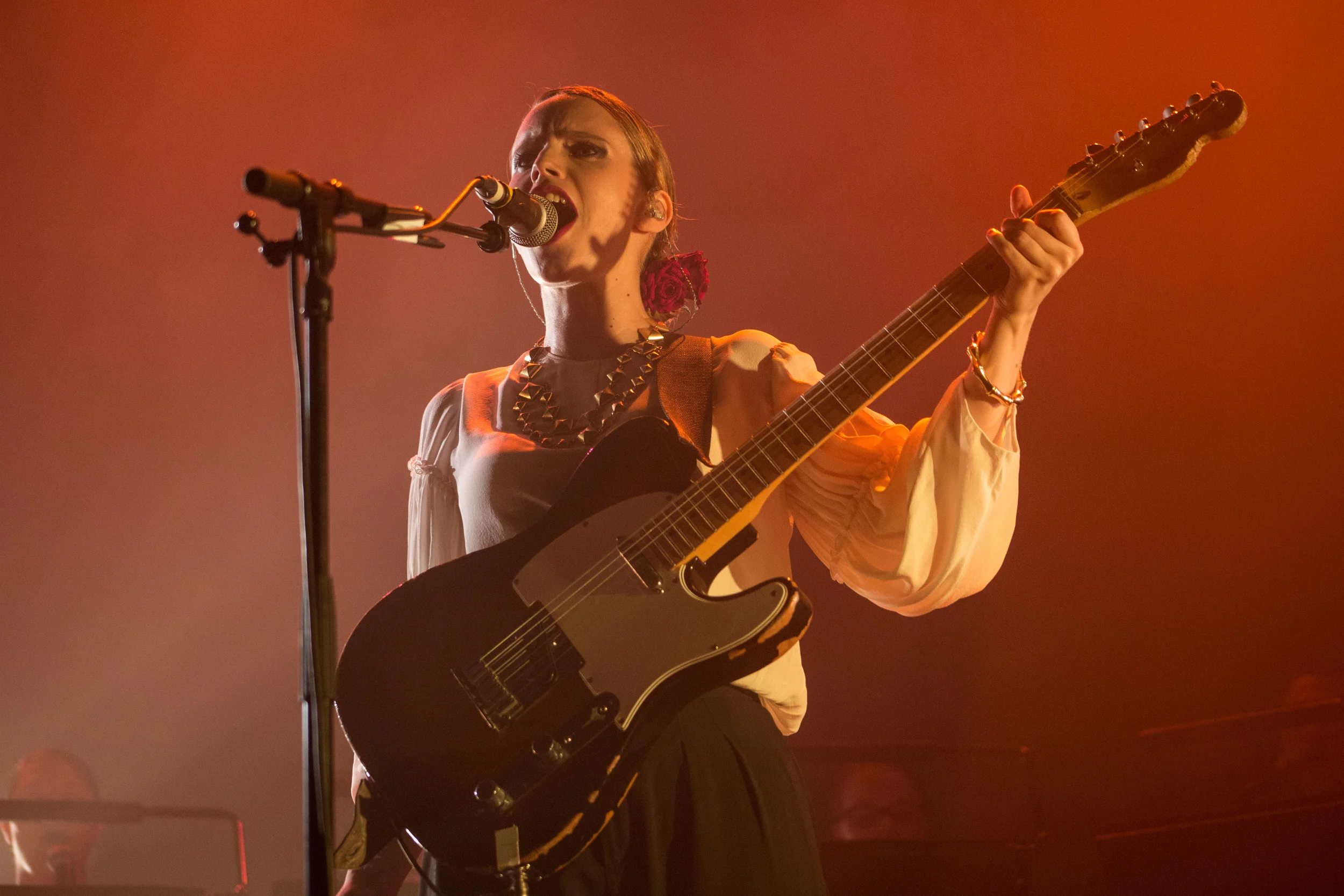 ANNA CALVI