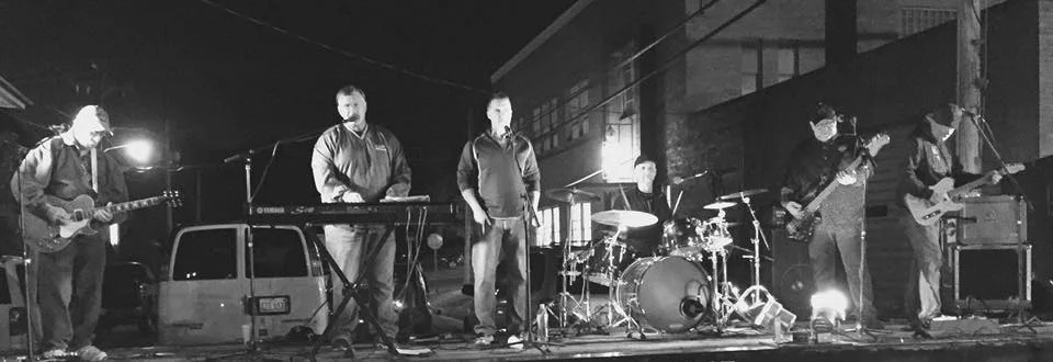 Live Music By Diamond Dog