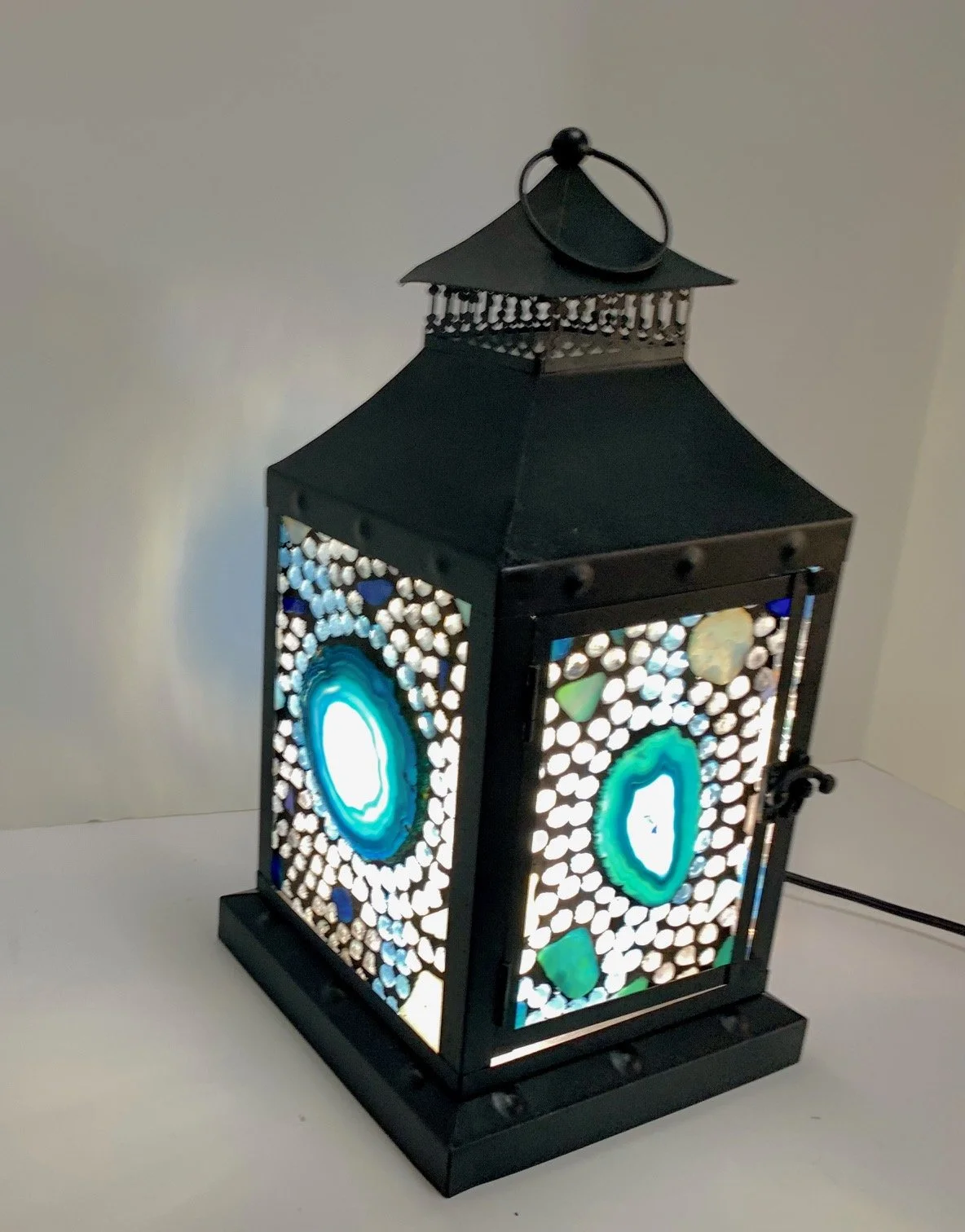 Agatelantern424SG7x7x14$250.jpg