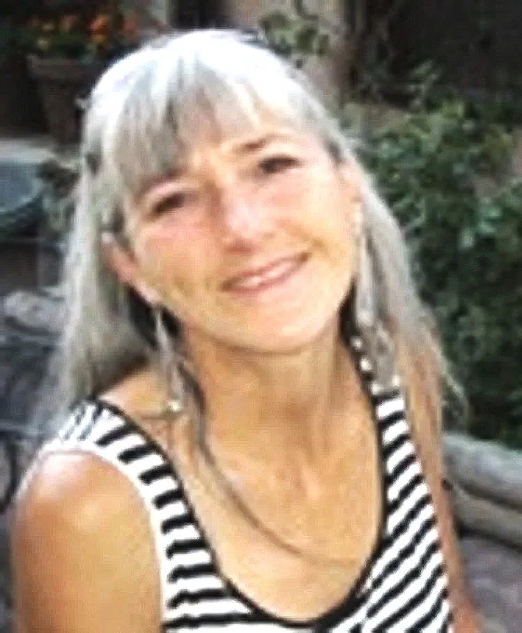 IMG_3738 headshot.jpg