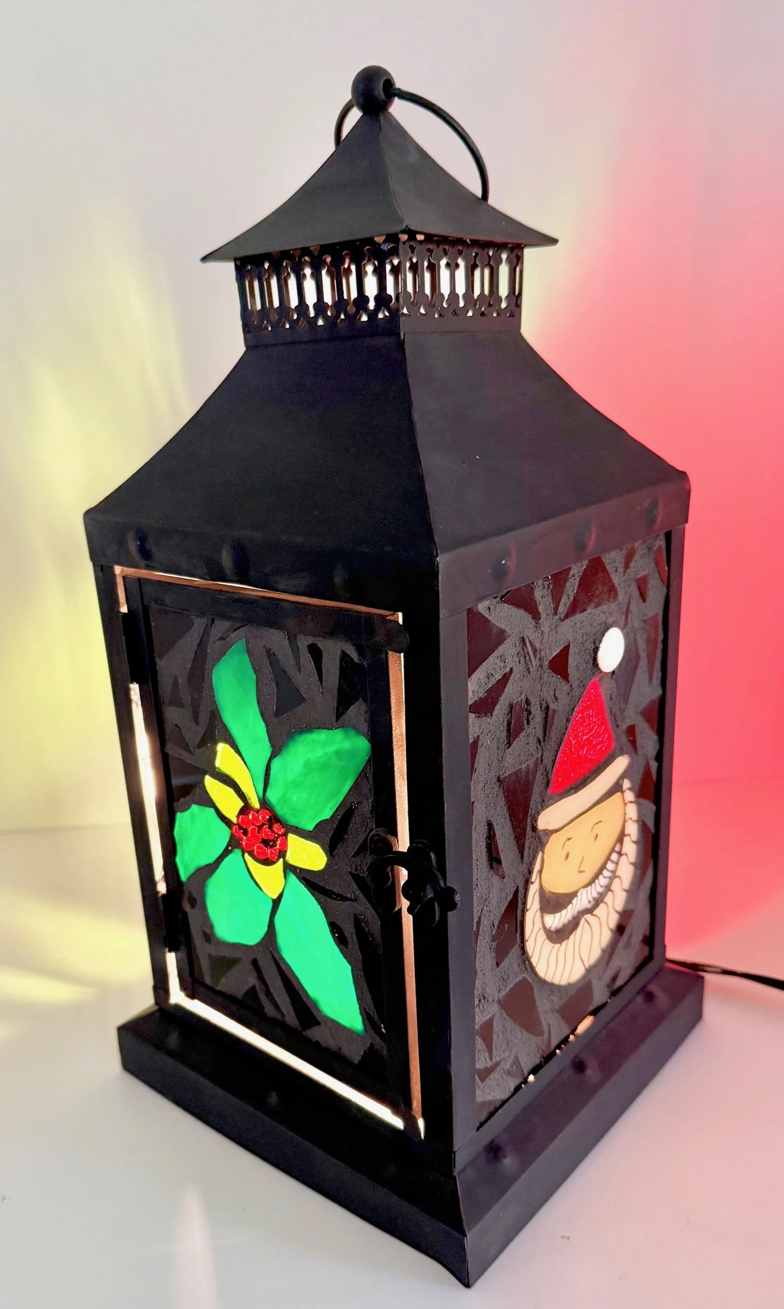Xmaslantern1SGA7x7x14$250.jpg