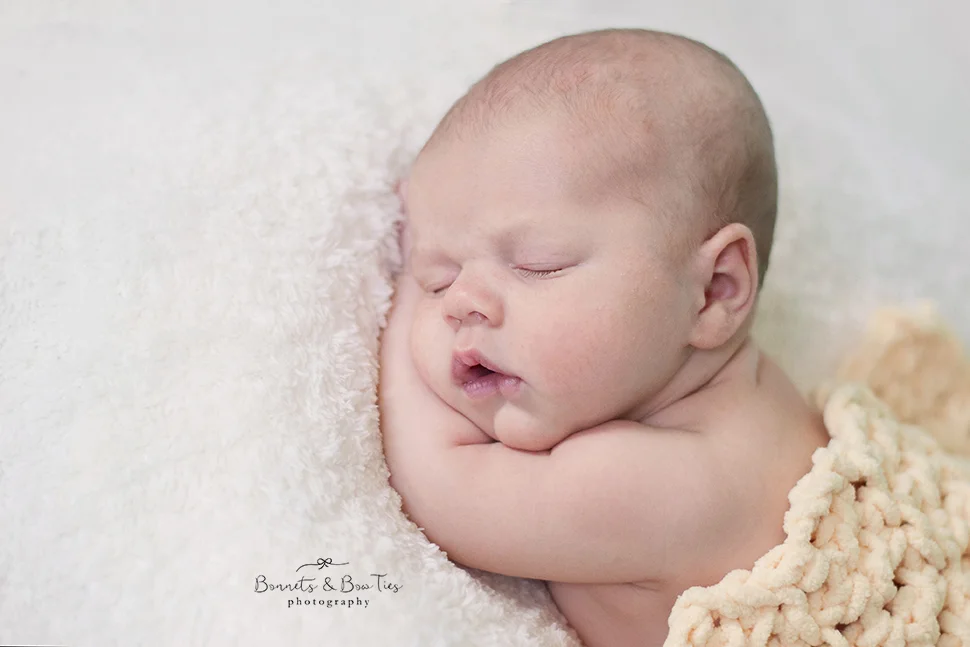 newborn photographer in york pa.jpg