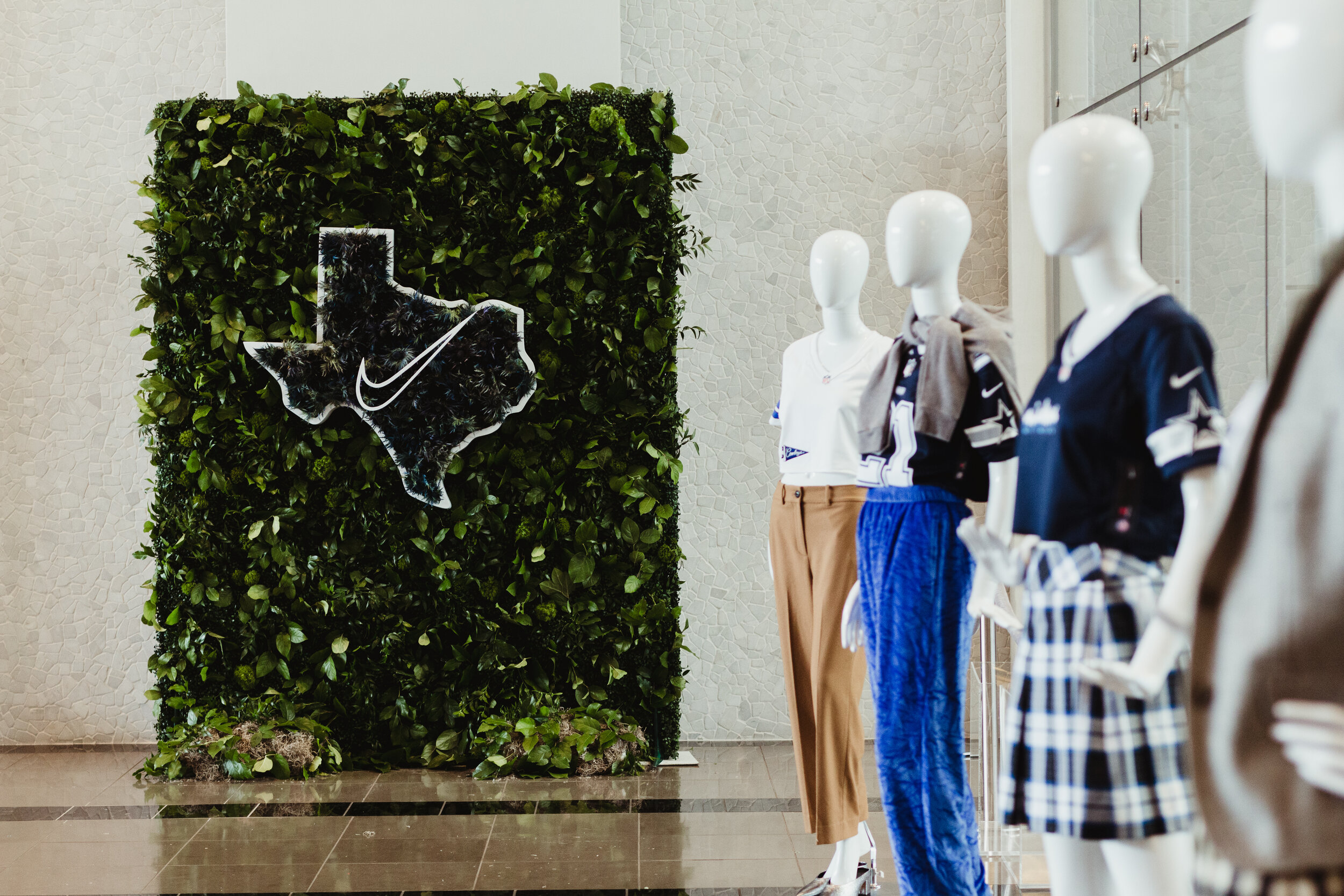 nike-dallas star76.jpg