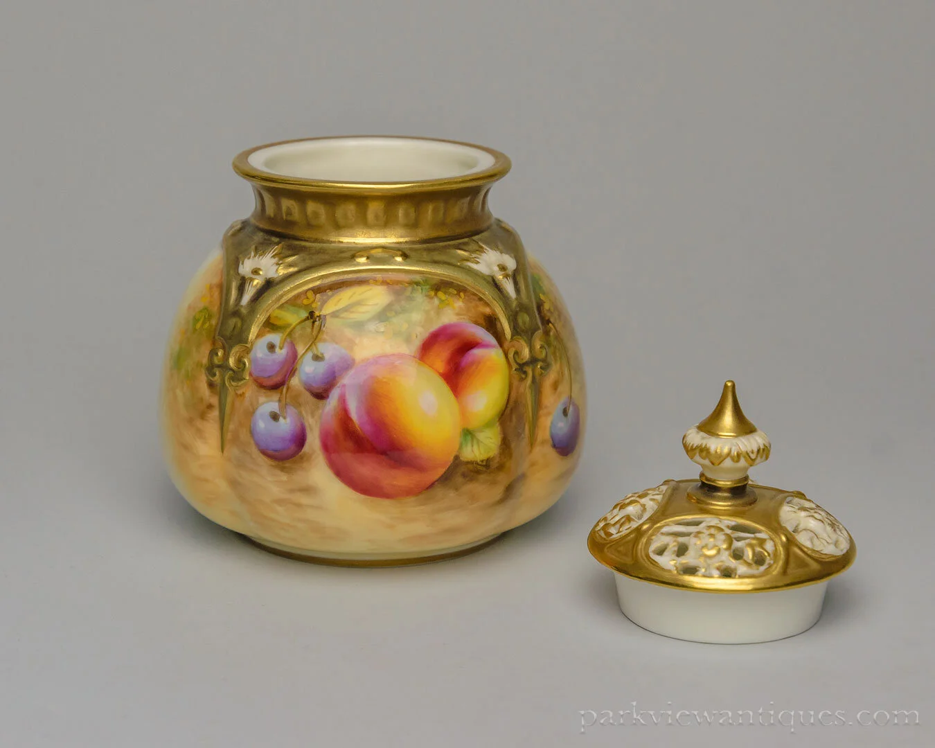 roberts_sm_fruit_pourri-2.jpg