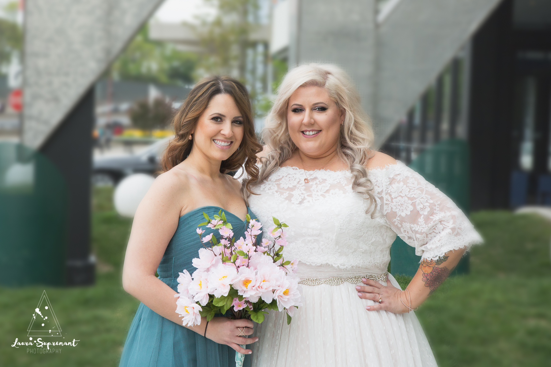 wedding_photography_chicago_wrigley_field_ravenswood_event_center_laura_suprenant (8 of 82).jpg
