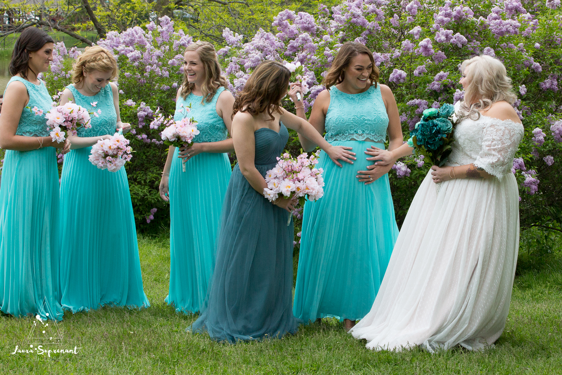 wedding_photography_chicago_wrigley_field_ravenswood_event_center_laura_suprenant (21 of 82).jpg