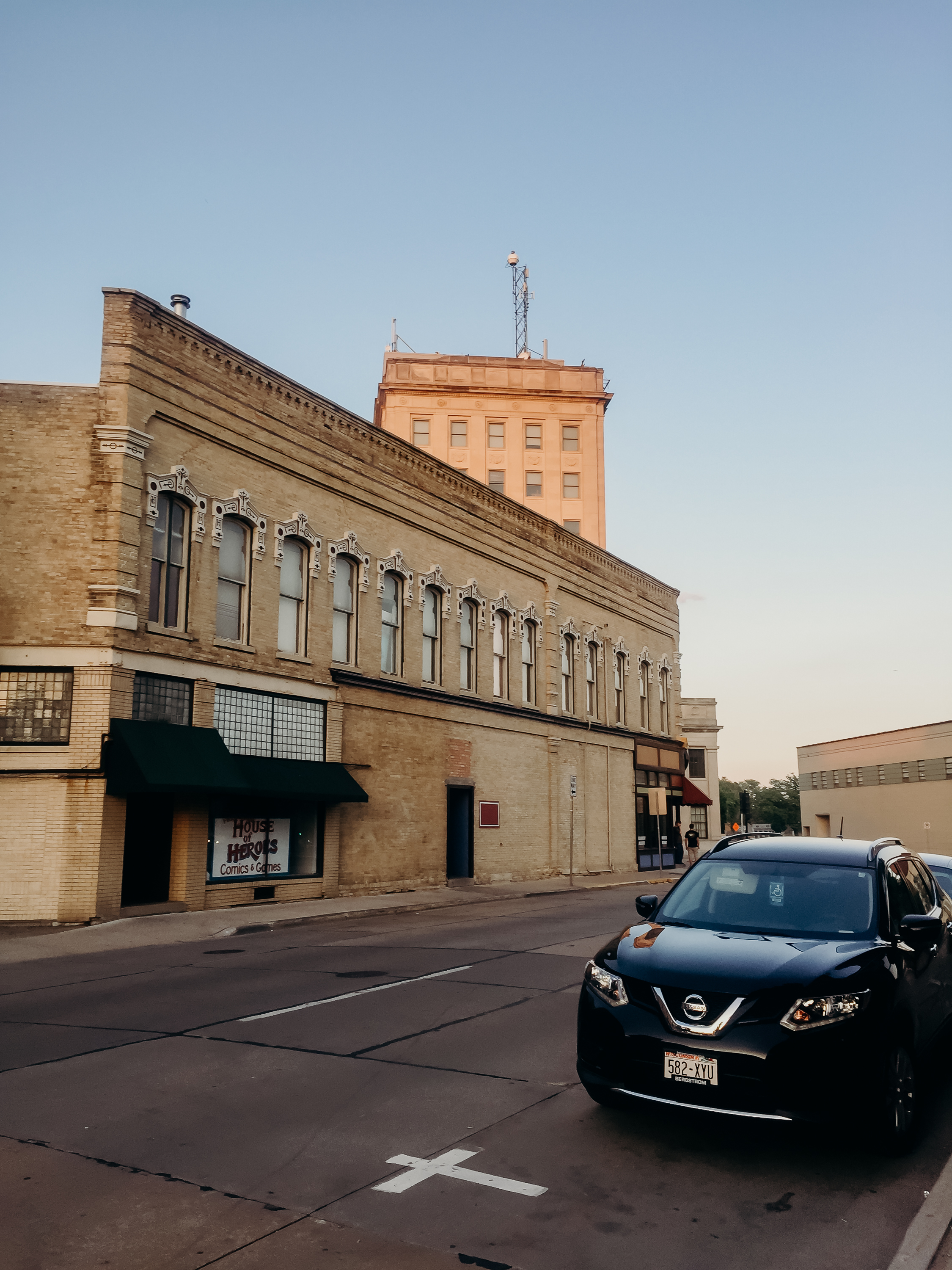  Downtown Oshkosh. 