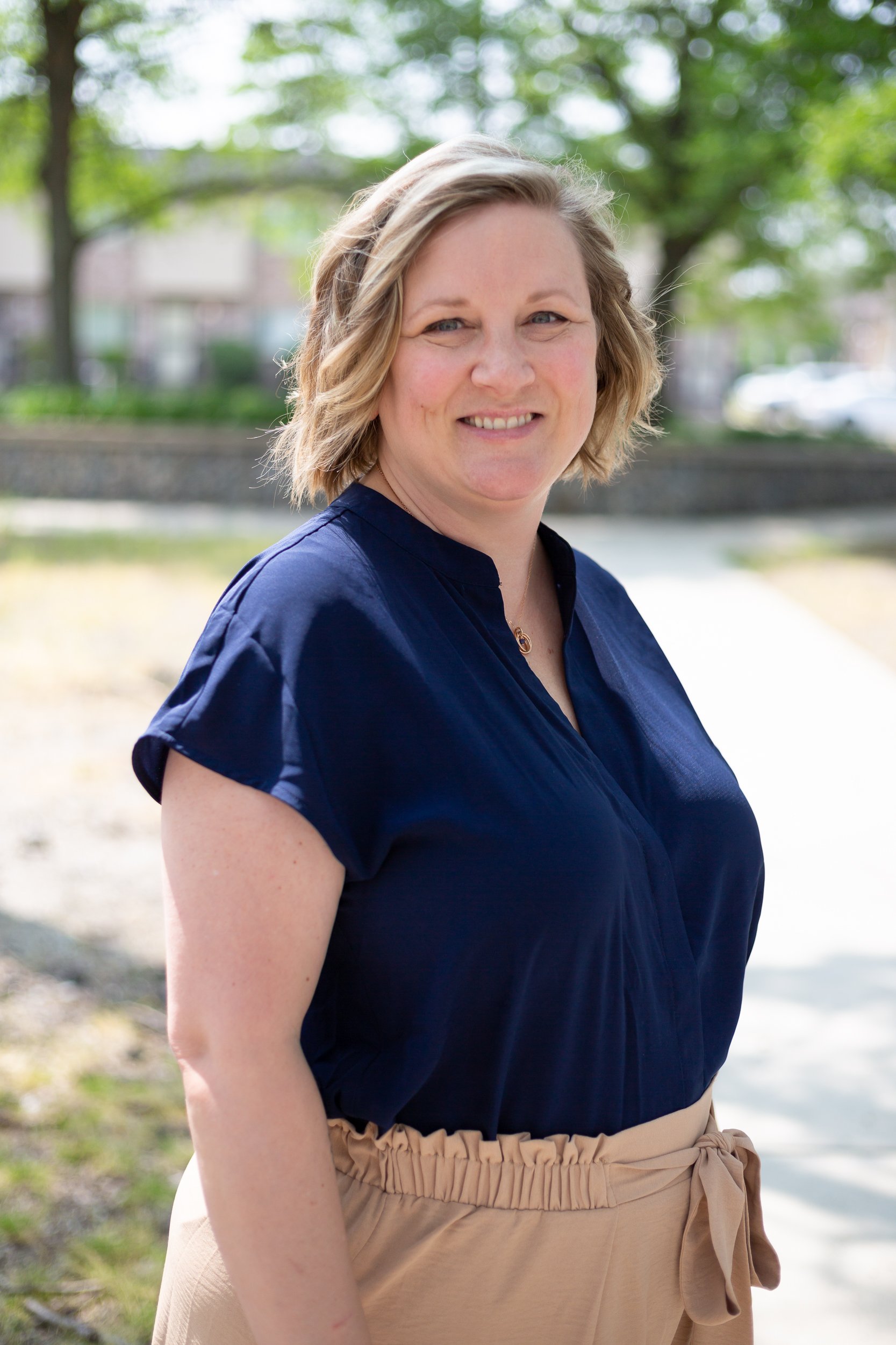 Detroit_Disability_Power_Portrait_Headdshot_Laura_Suprenant_-2.jpg