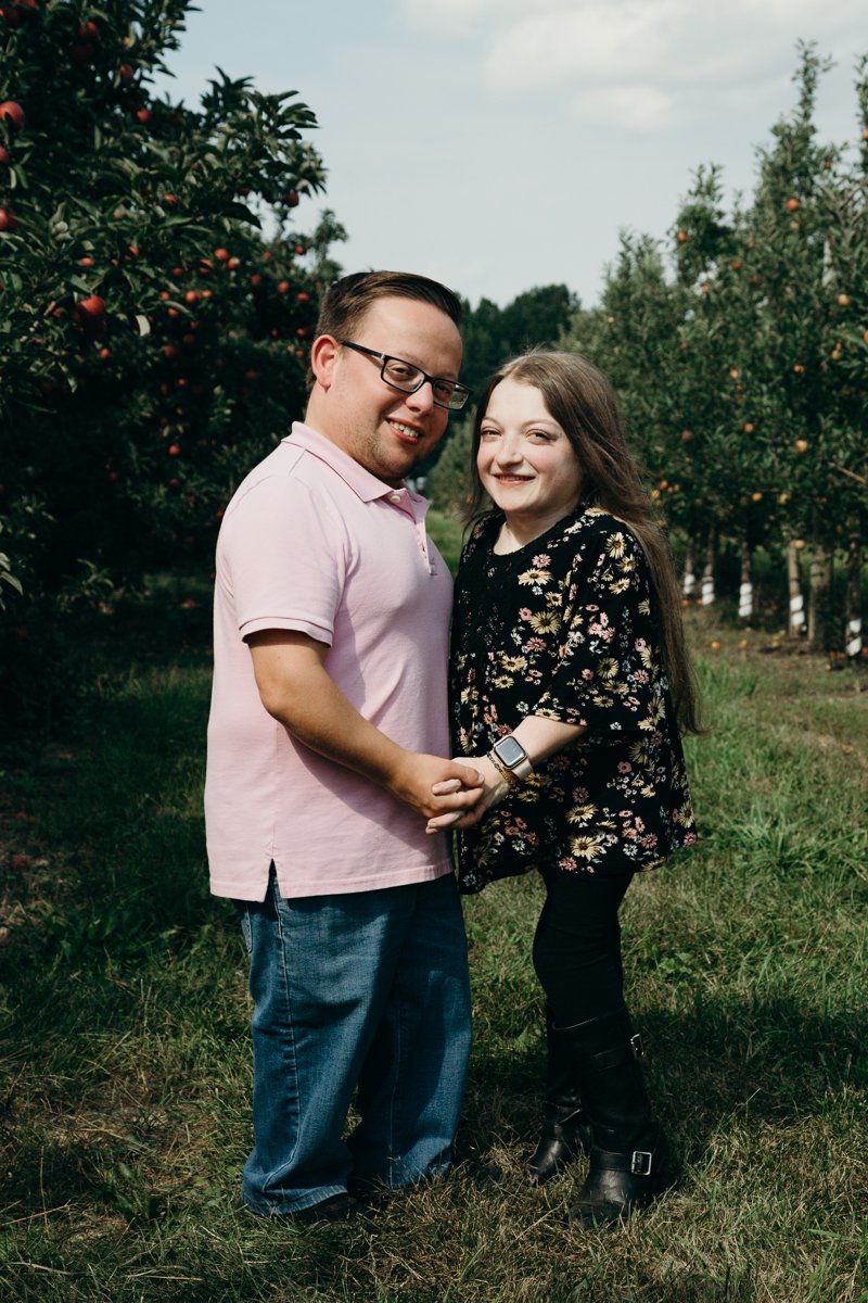 Laura_Suprenant_Photography_Dwarfism_Awareness_Dwarf_Couple_Disabled_Love-19.jpg