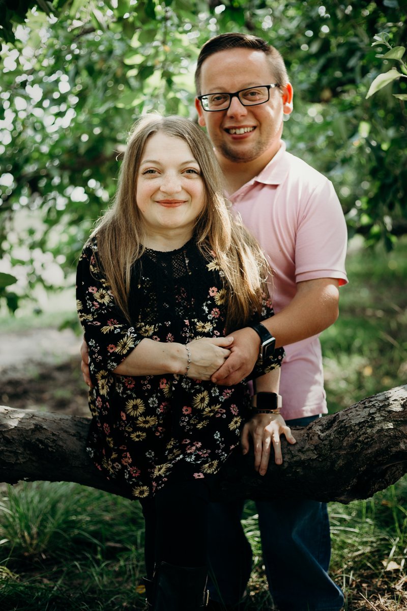 Laura_Suprenant_Photography_Dwarfism_Awareness_Dwarf_Couple_Disabled_Love-10.jpg