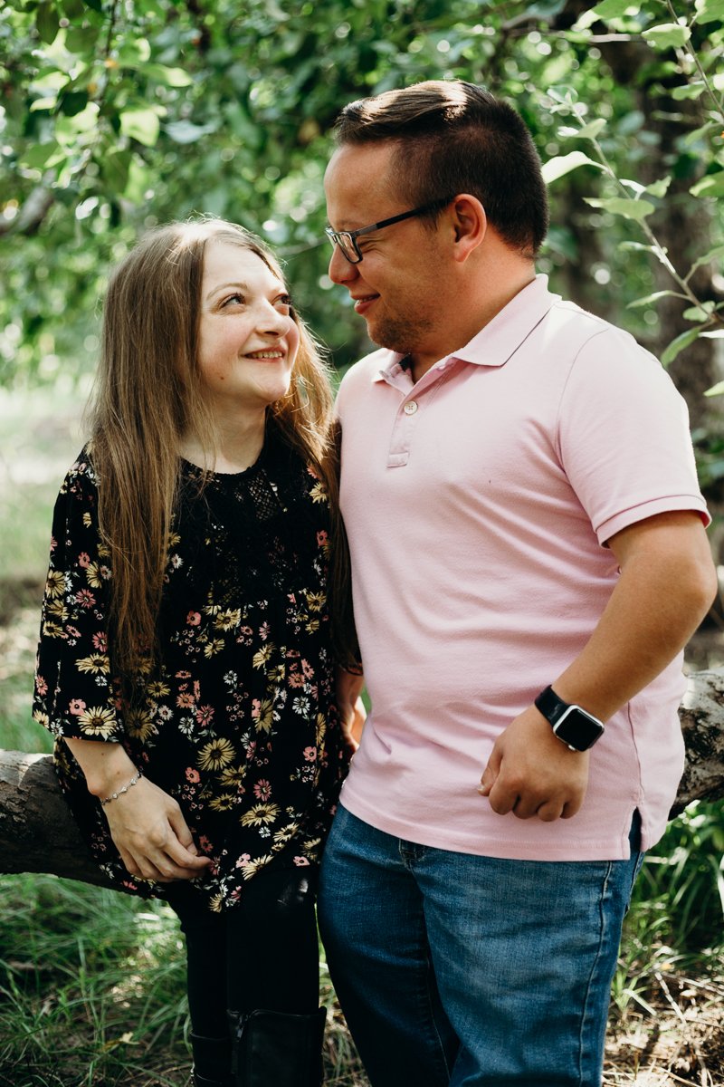 Laura_Suprenant_Photography_Dwarfism_Awareness_Dwarf_Couple_Disabled_Love-8.jpg