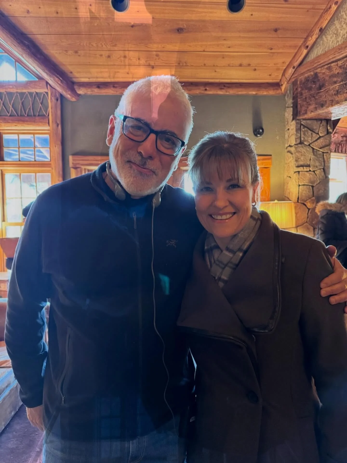 The Night Agent Season 3 just dropped and you can meet Brenda in ep 4, written by the brilliant @eileenmarymyers. I really had the best time working with this incredible cast and crew (and around so much taxidermy!)
Thank you  @theadamarkin for a joy