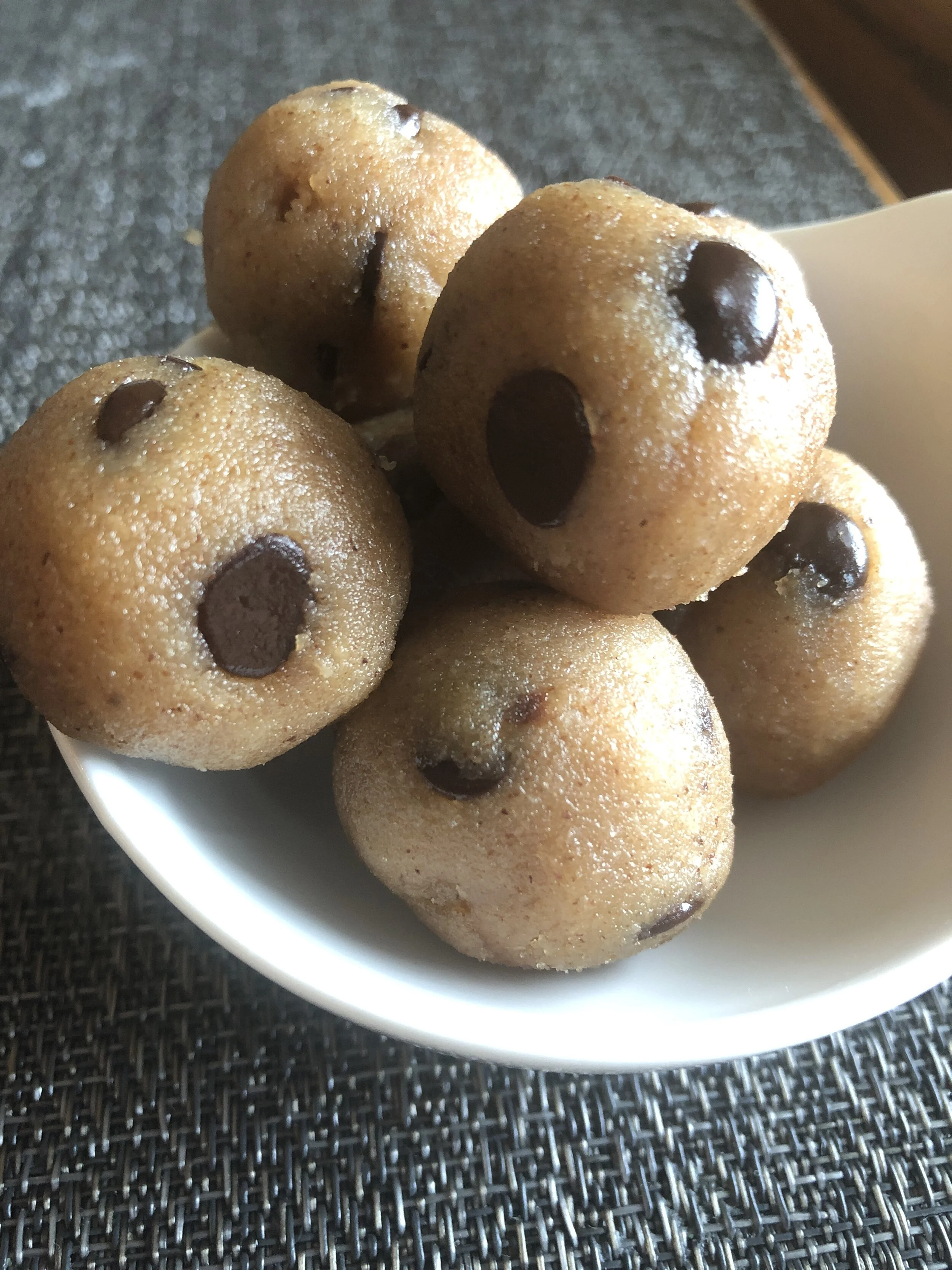 The Ultimate No-Bake Keto Cookie Dough Recipe