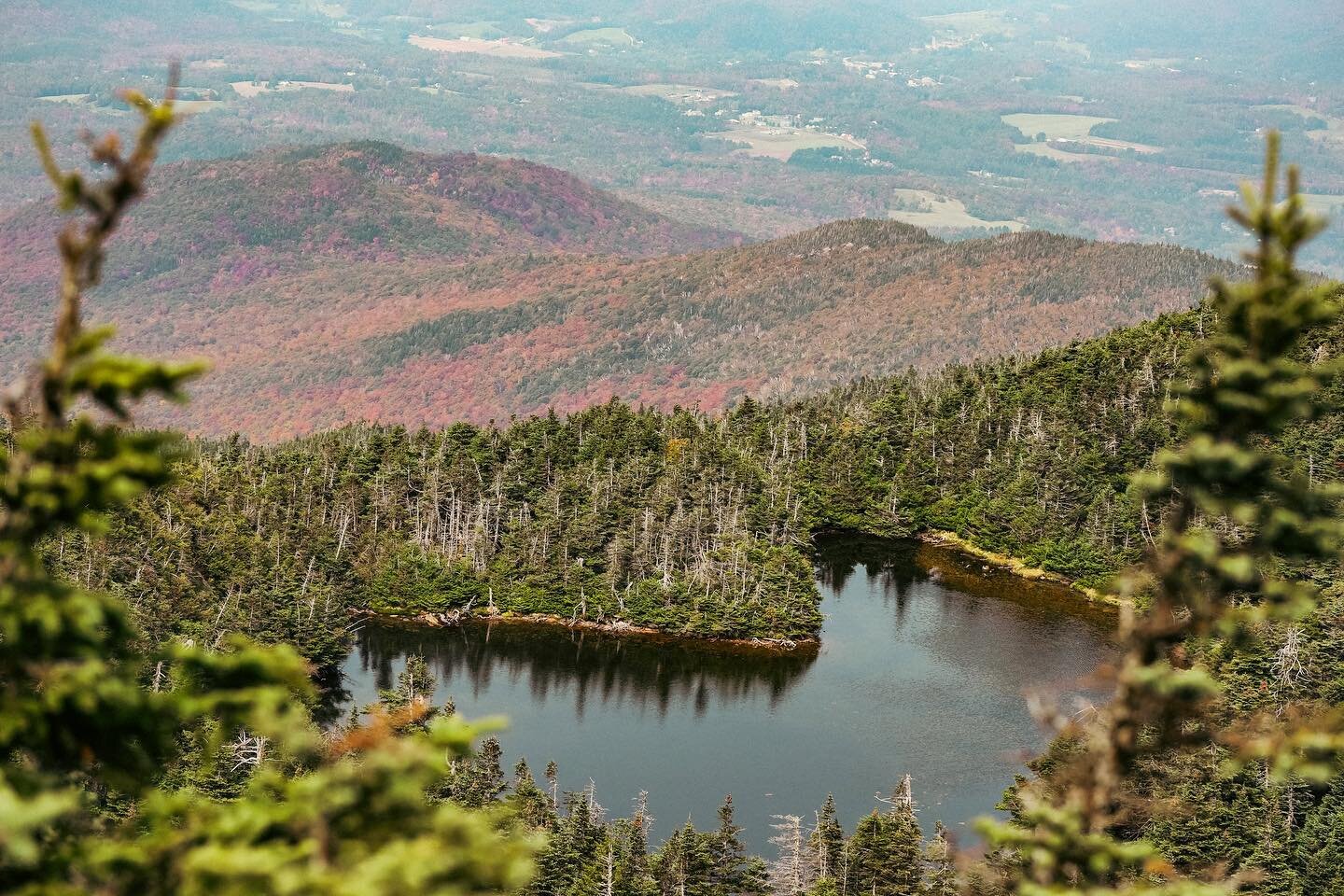 Lake of the Clouds. 

#hellbrooktrail #mtmansfield #vt