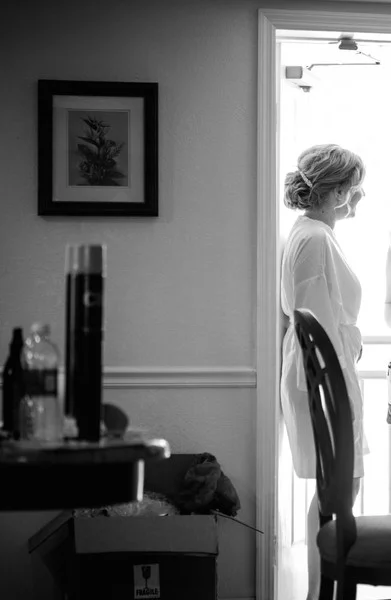 600x600_1433310847682-20150314melissajohnnywedding0027.jpg