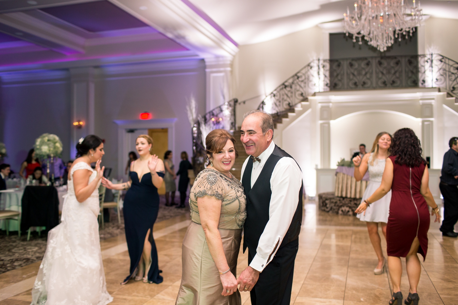 shaina-lee-photography-ct-nyc-destination-luxury-wedding-engagement-photographer-prospect-connecticut-wedding-aria-banquet-facility