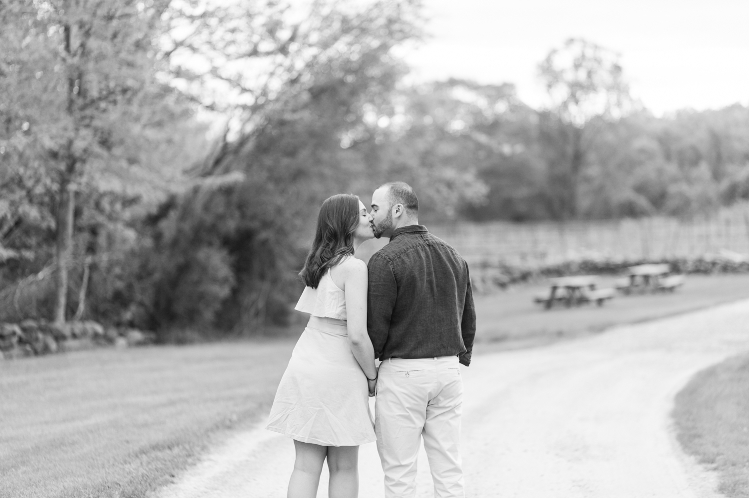 clinton-connecticut-engagement-session-chamard-vineyards-ct-nyc-wedding-photographer-shaina-lee-photography
