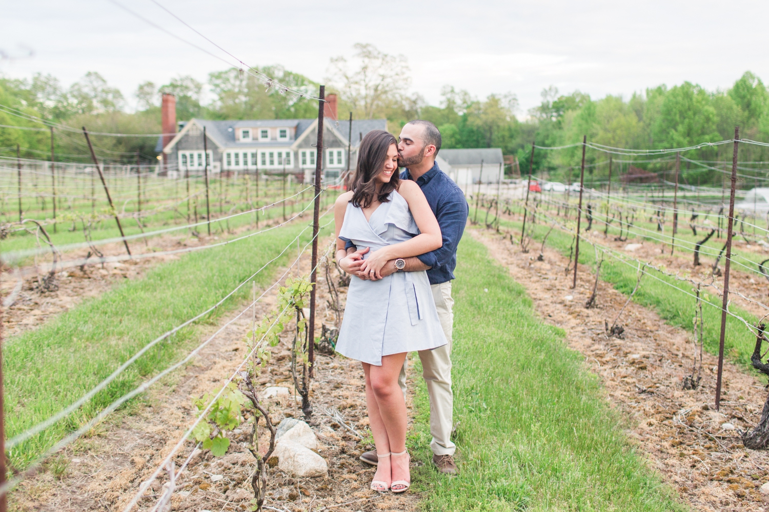 clinton-connecticut-engagement-session-chamard-vineyards-ct-nyc-wedding-photographer-shaina-lee-photography