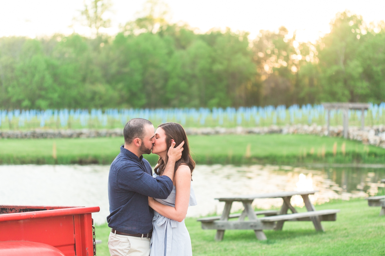 clinton-connecticut-engagement-session-chamard-vineyards-ct-nyc-wedding-photographer-shaina-lee-photography
