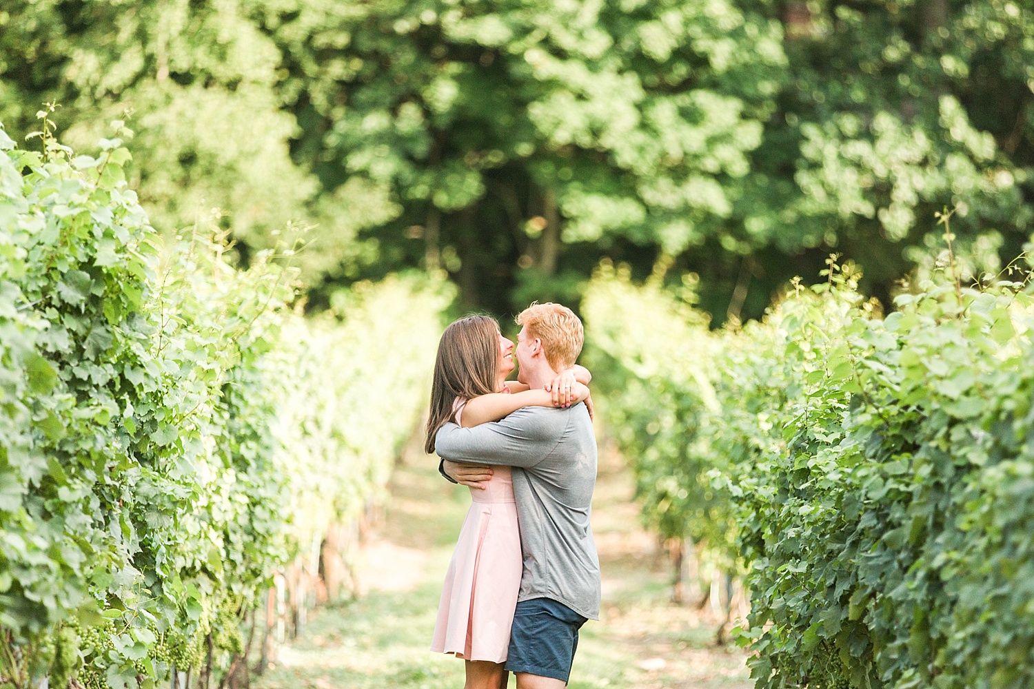 chamard-vineyards-wedding-proposal-clinton-connecticut-top-ct-nyc-destination-engagement-photographer-shaina-lee-photography-photo