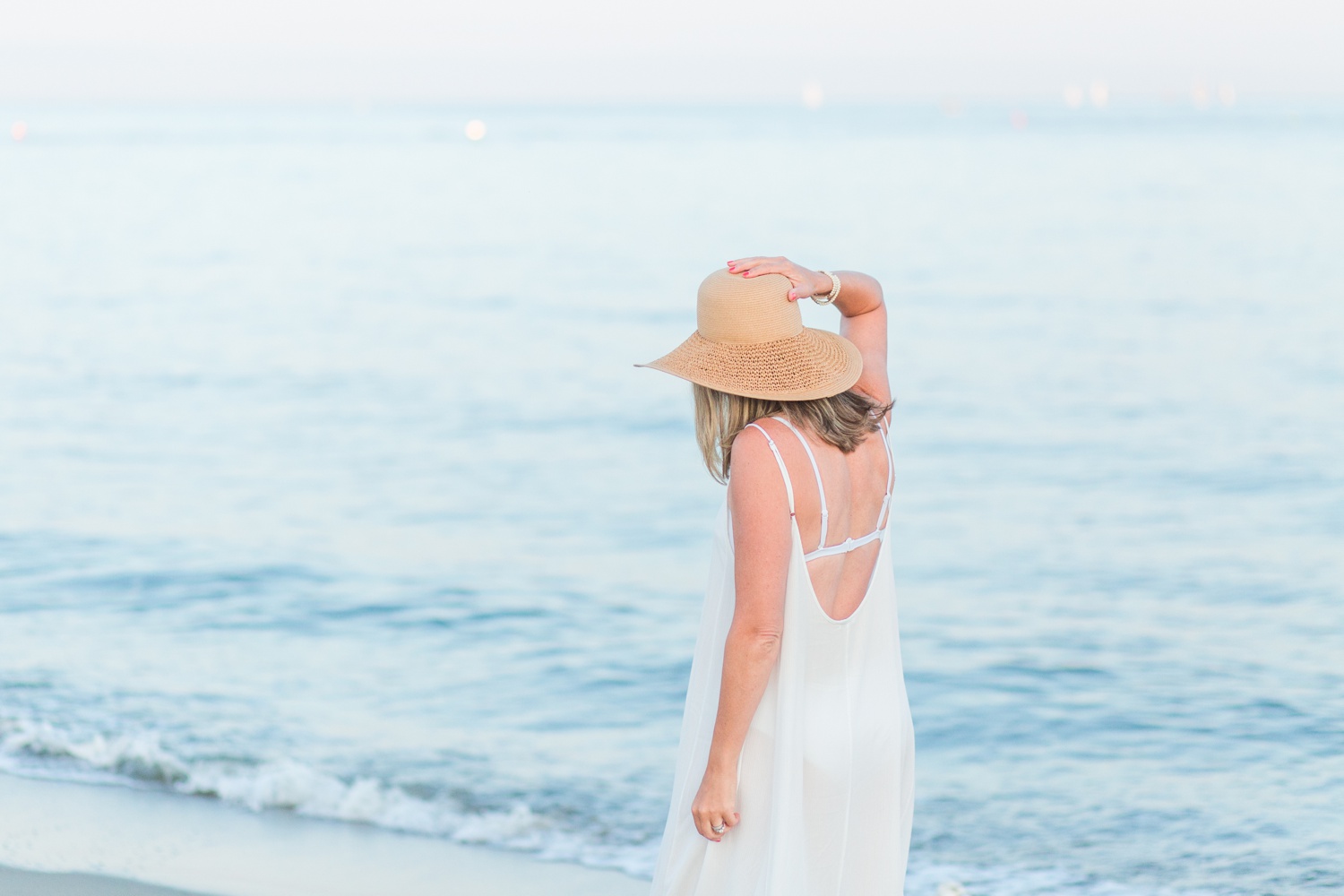 lifestyle-headshots-jennings-beach-fairfield-connecticut-top-ct-nyc-wedding-engagement-photographer-shaina-lee-photography-photo