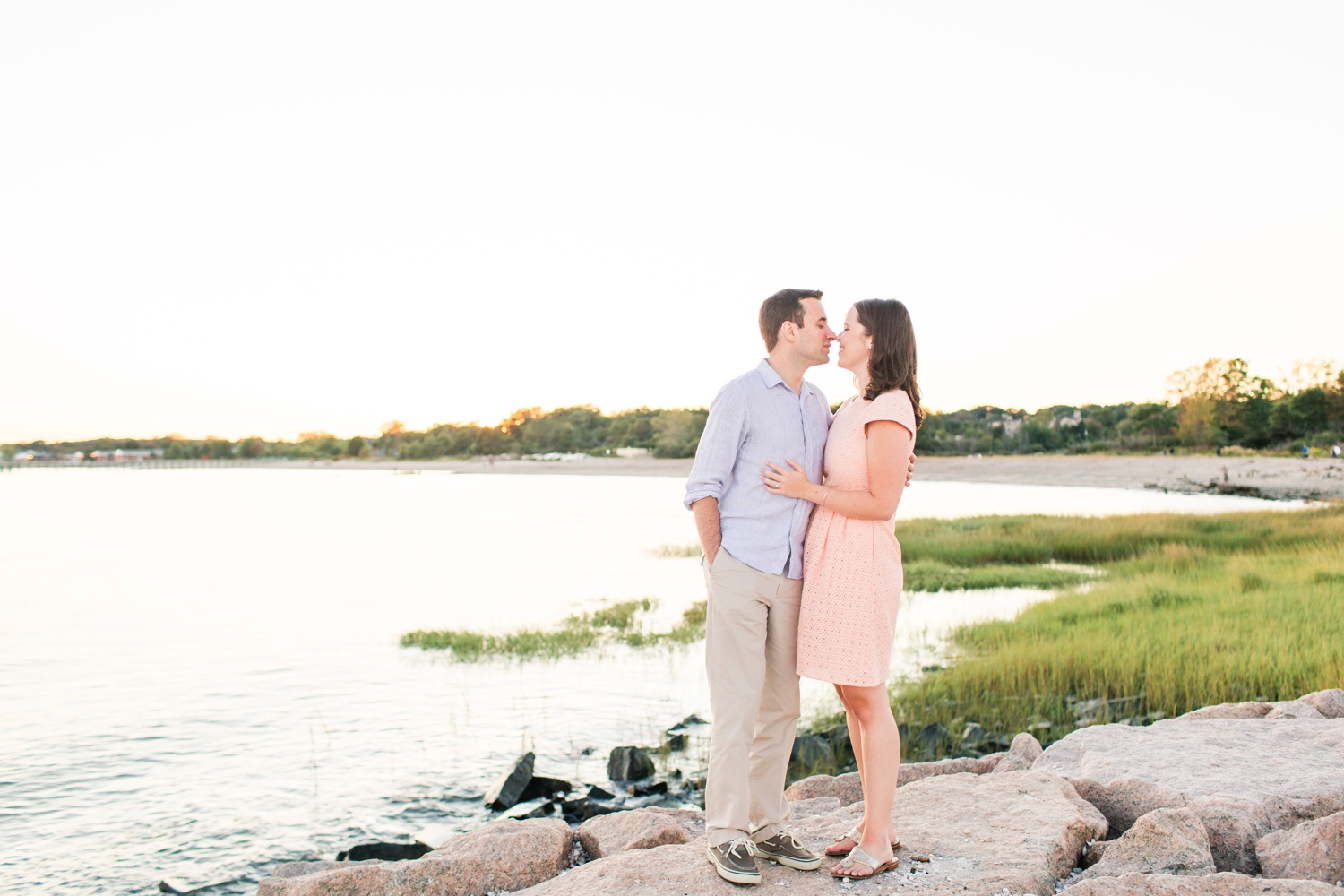 walnut-beach-engagement-session-milford-connecticut-top-ct-nyc-destination-wedding-photographer-shaina-lee-photography-photo
