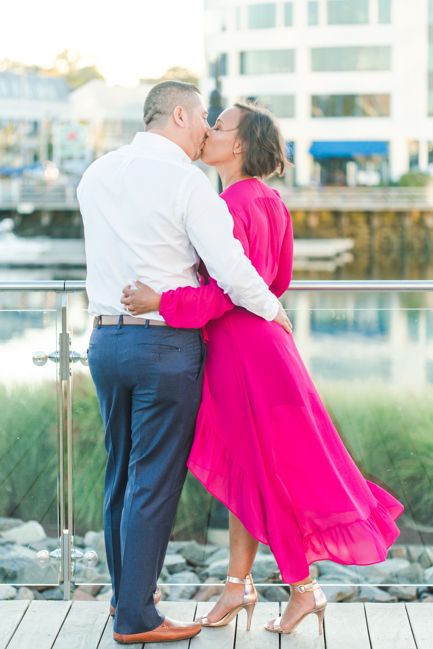 harbor-point-engagement-session-stamford-connecticut-top-ct-nyc-destination-wedding-photographer-shaina-lee-photography-photo