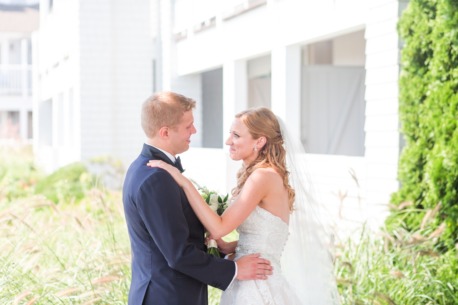 waters-edge-resort-spa-wedding-westbrook-connecticut-top-ct-nyc-destination-engagement-photographer-shaina-lee-photography-photo