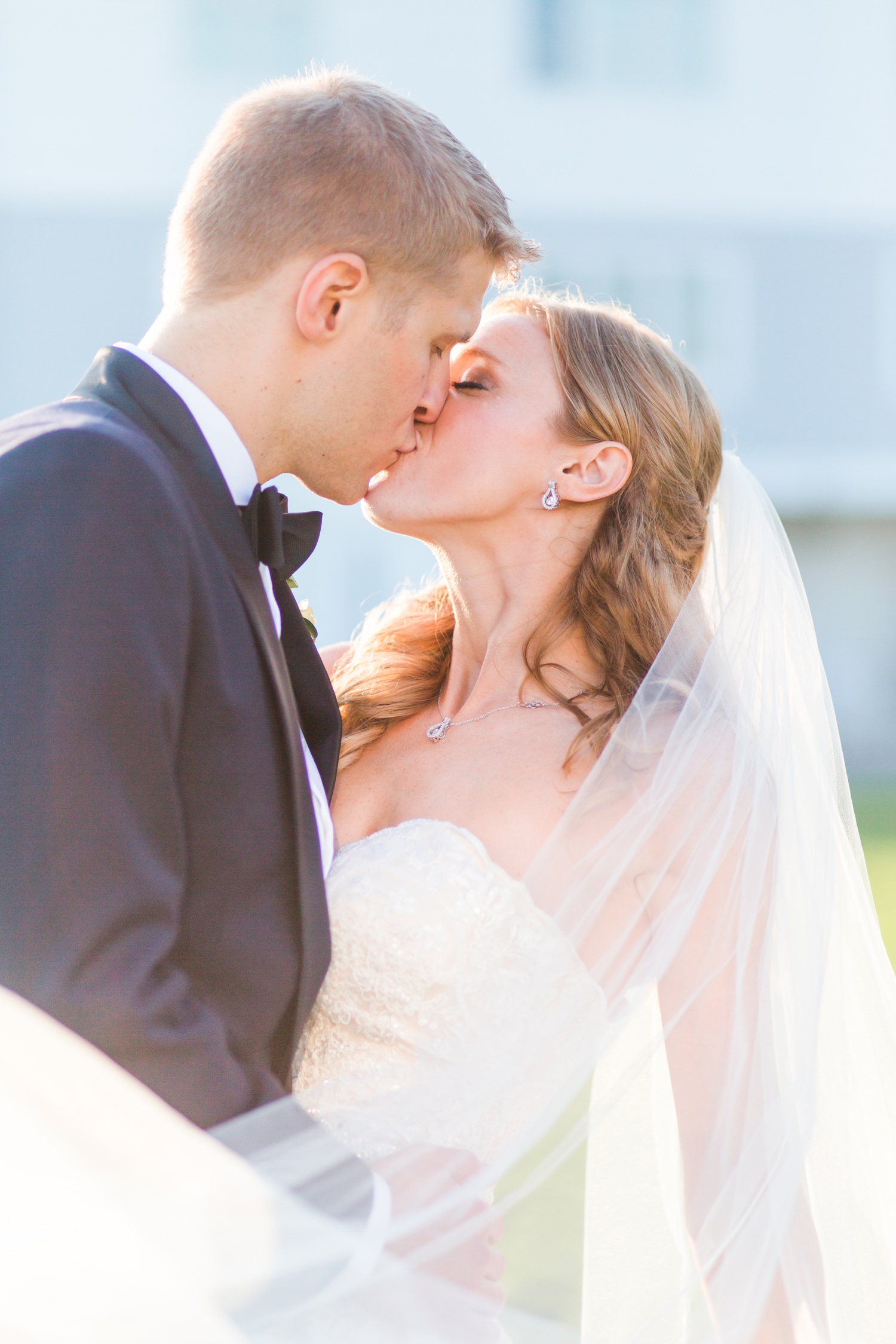 waters-edge-resort-spa-wedding-westbrook-connecticut-top-ct-nyc-destination-engagement-photographer-shaina-lee-photography-photo