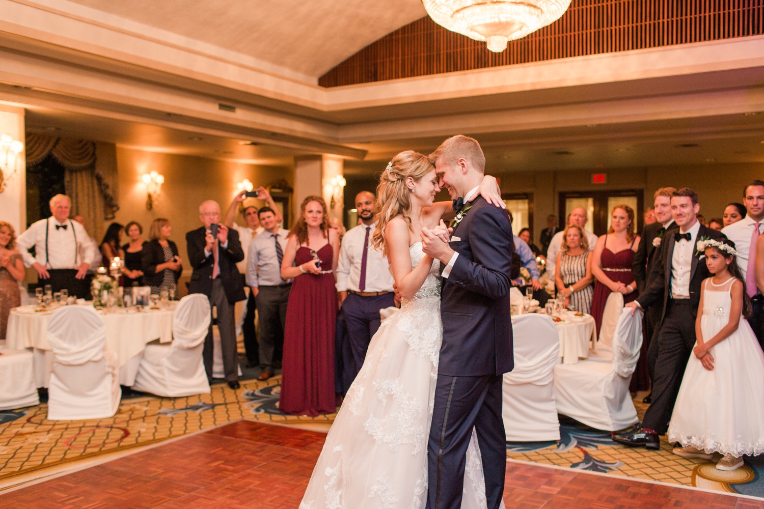 waters-edge-resort-spa-wedding-westbrook-connecticut-top-ct-nyc-destination-engagement-photographer-shaina-lee-photography-photo