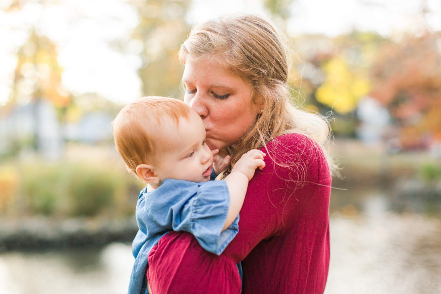 tilley-pond-park-family-portraits-top-ct-nyc-destination-wedding-engagement-photographer-shaina-lee-photography-photo