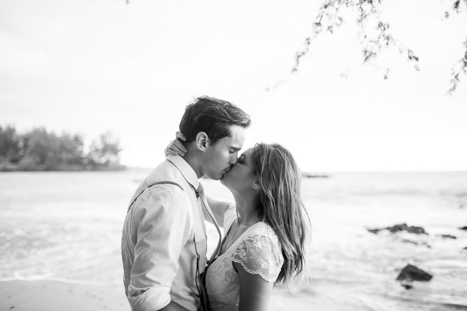 kailua-kona-big-island-hawaii-beach-elopement-top-connecticut-new-york-wedding-engagement-photographer-shaina-lee-photography-photo