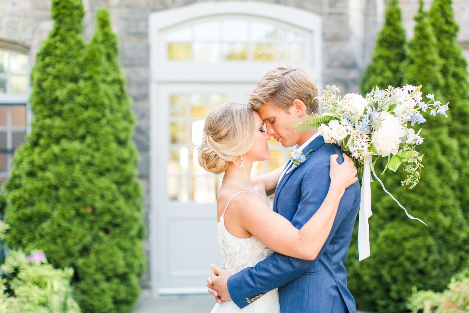 wainwright-house-dusty-blue-wedding-rye-new-york-connecticut-photographer-shaina-lee-photography-photo