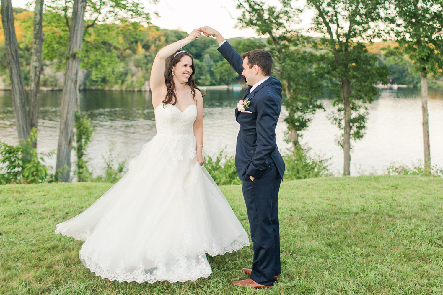 waterview-wedding-monroe-connecticut-new-york-hawaii-photographer-shaina-lee-photography-photo