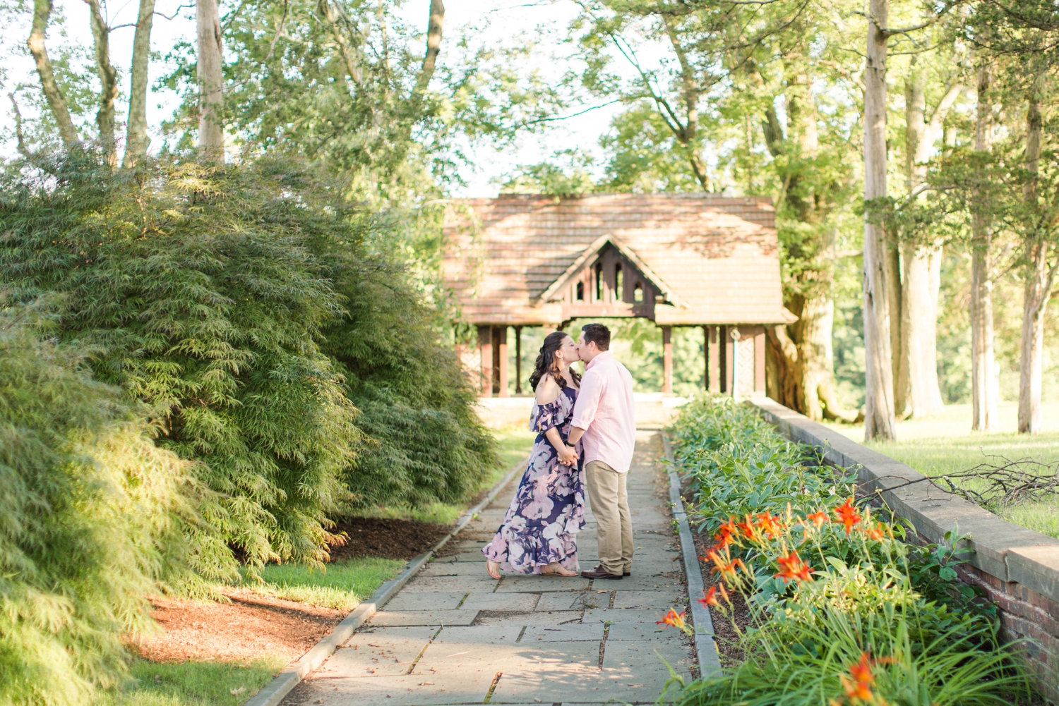 waveny-park-engagement-session-new-canaan-connecticut-nyc-wedding-photographer-shaina-lee-photography-photo