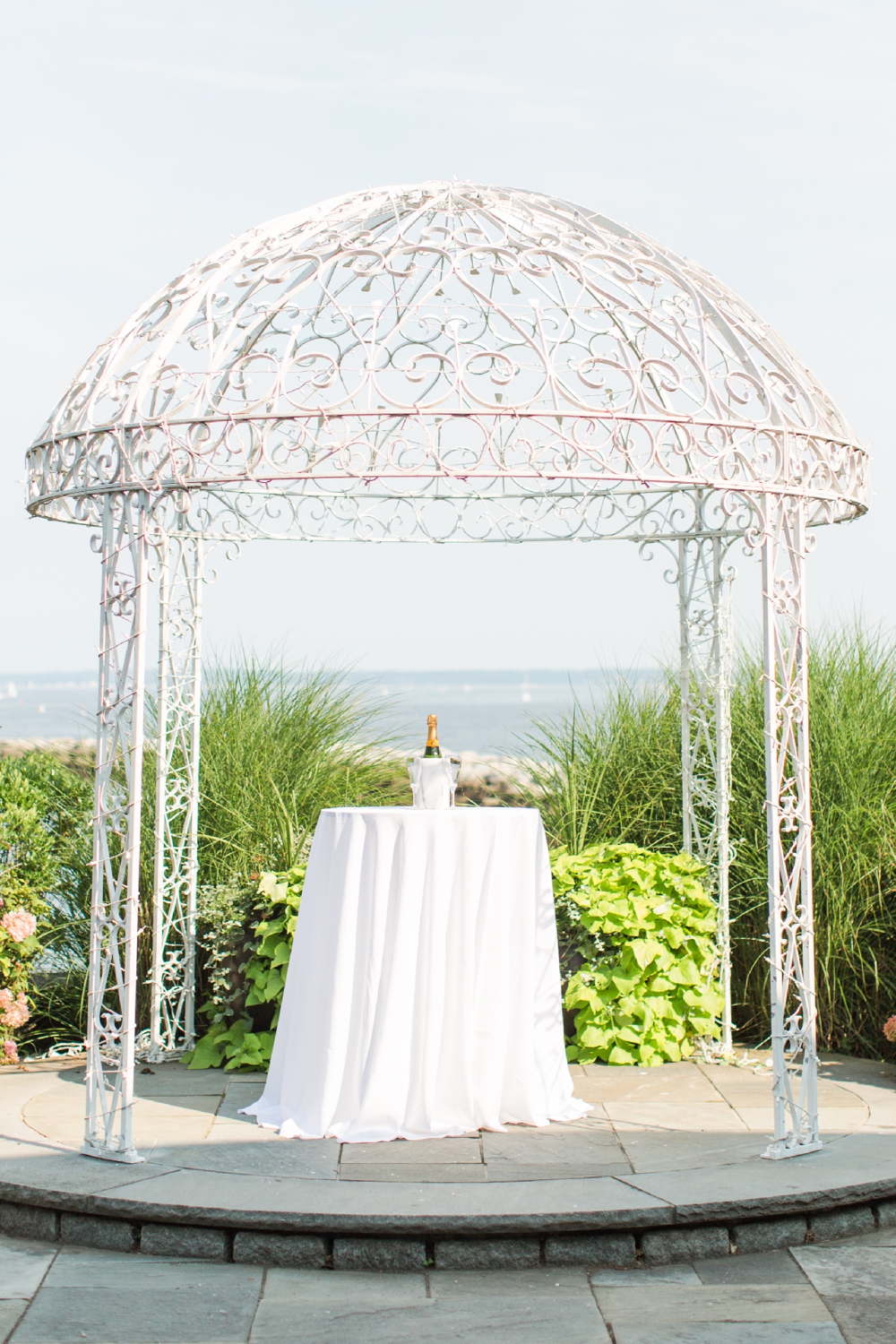 mamaroneck-beach-yacht-club-wedding-proposal-new-york-connecticut-photographer